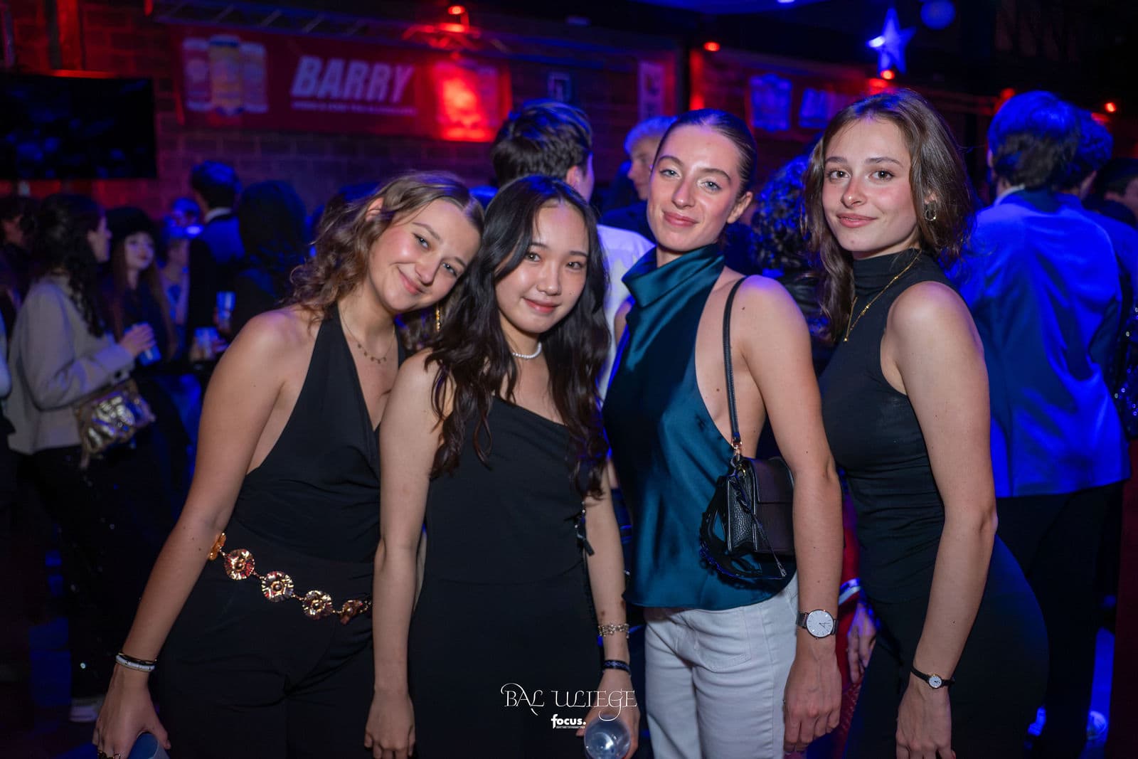 Quatre amies sur la piste